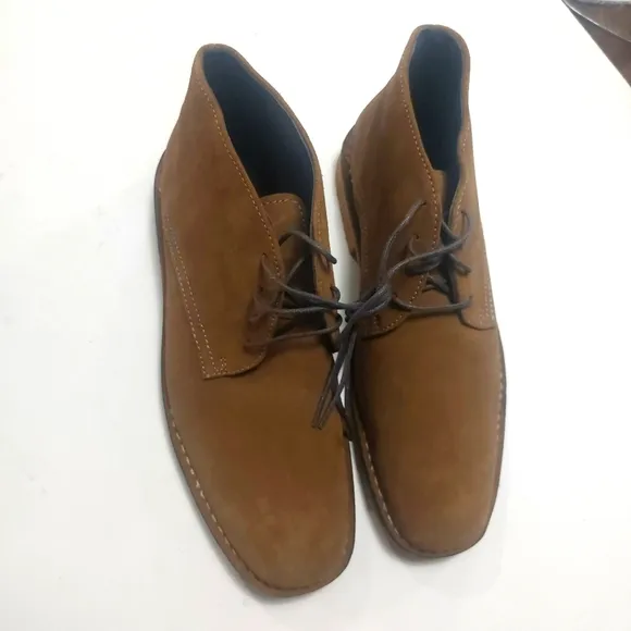 JOHNSTON &amp; MURPHY Runnell Chukka Camel Brown Sheep Skin Shoes Size 8.5M