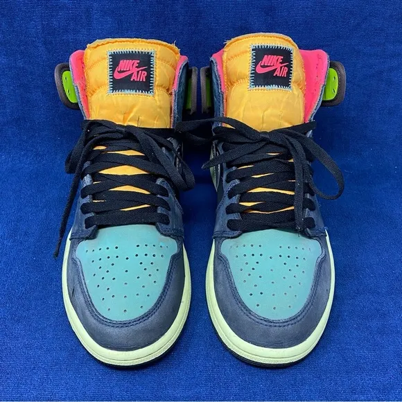 Jordan 1 retro high ‘bio hack’ mens size 9 pre owned