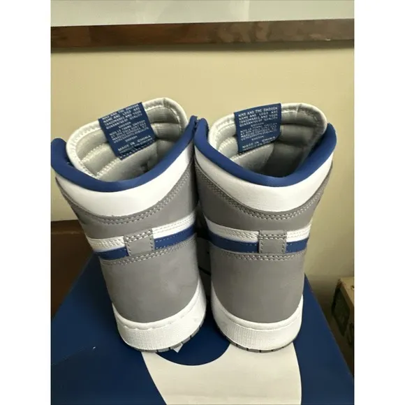Jordan 1 Retro OG High True Blue Size 7Y With Box Extra Laces EUC