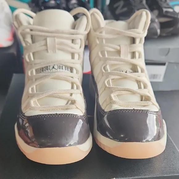 Jordan 11 Black and Cream Sneakers High-Top