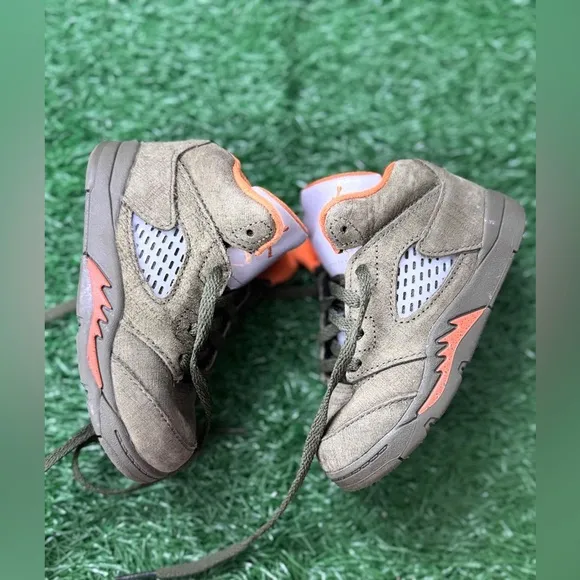 Jordan 5 RetroOlive (2024) (TD) Size 8C