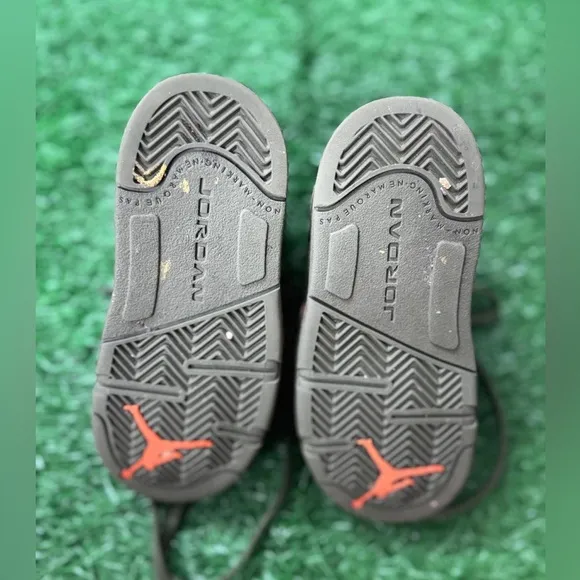 Jordan 5 RetroOlive (2024) (TD) Size 8C