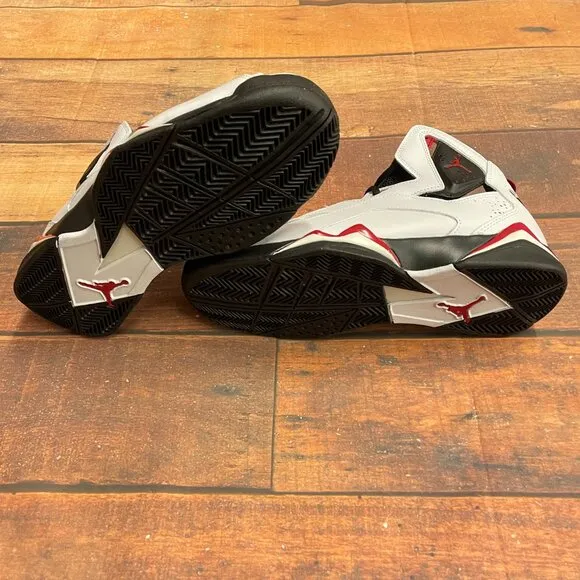 Jordan Men's True Flight &quot;White/Red&quot; Basketball Shoes