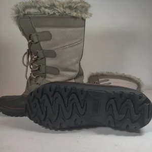 Khombu Womens North Star Waterproof Winter Boots Tan Sz 9, Leather, Fur inside.