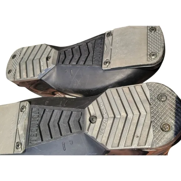 Kids Ski Boots and Skis - Red and Gray