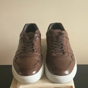Koio men’s Mocha Metro Shoes