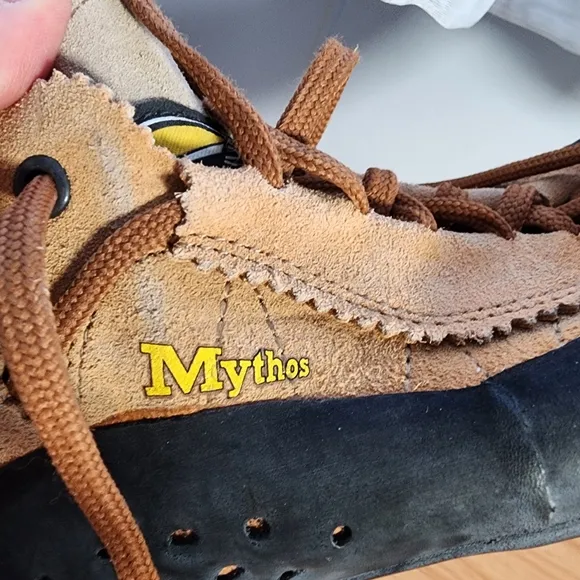 La Sportiva Climbing Shoes - Brown and Black Size 10