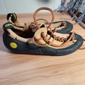 La Sportiva Climbing Shoes - Brown and Black Size 10