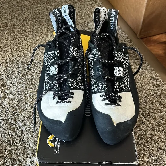 La Sportiva Katana Lace Climbing Shoes