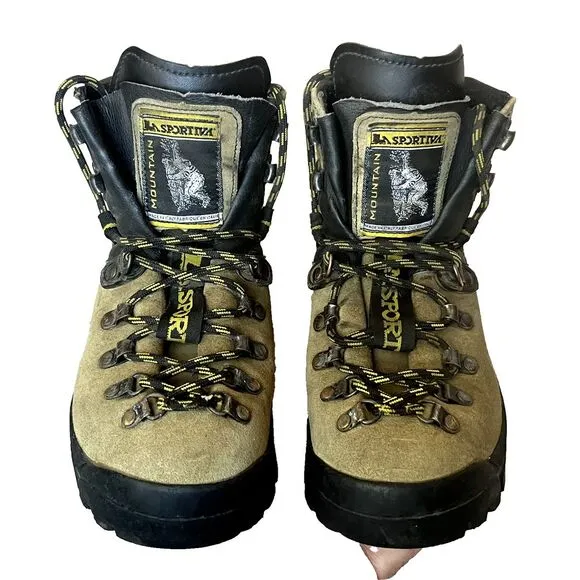 La Sportiva Makulu Mountain Climbing Mountaineering Boots, Womens US 7B, EUR 38B