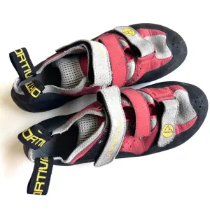 La Sportiva Mantis Climbing Shoes
