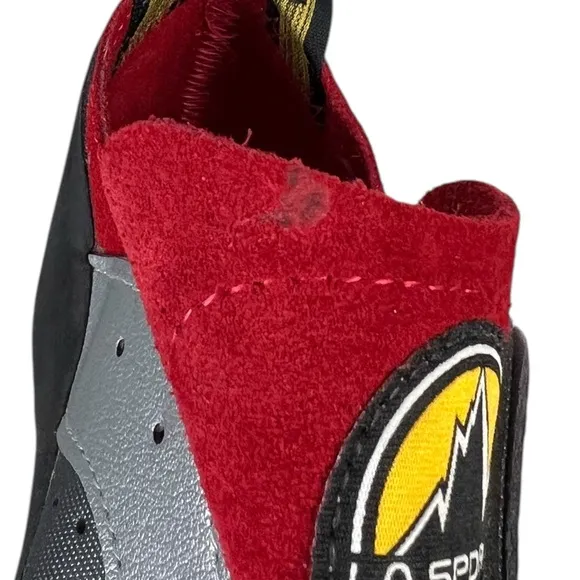La Sportiva Nago Rock Climbing Shoes Mens Size EU 42 / US 9 Red Womens 10 Italy