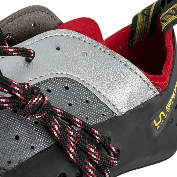 La Sportiva Nago Rock Climbing Shoes Mens Size EU 42 / US 9 Red Womens 10 Italy