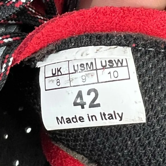 La Sportiva Nago Rock Climbing Shoes Mens Size EU 42 / US 9 Red Womens 10 Italy