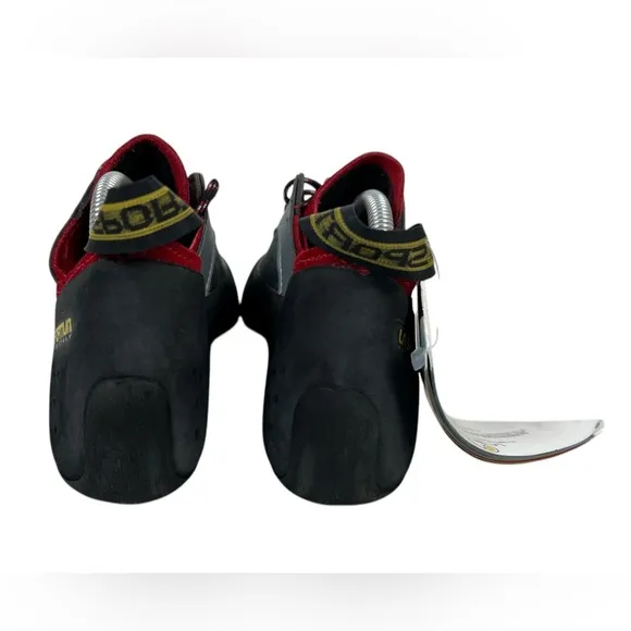 La Sportiva Nago Rock Climbing Shoes Mens Size EU 42 / US 9 Red Womens 10 Italy
