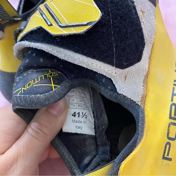 La Sportiva Solution Climbing Shoes Men’s 41.5 or 8.5 ( Women’s 9.5 ) Downturn