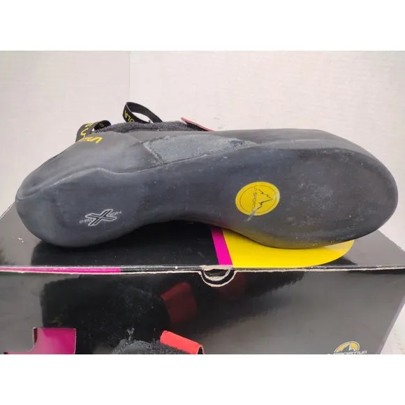 La Sportiva Tarantula Climbing Shoes BLK/Poppy M10.5 W11.5 LS30J
