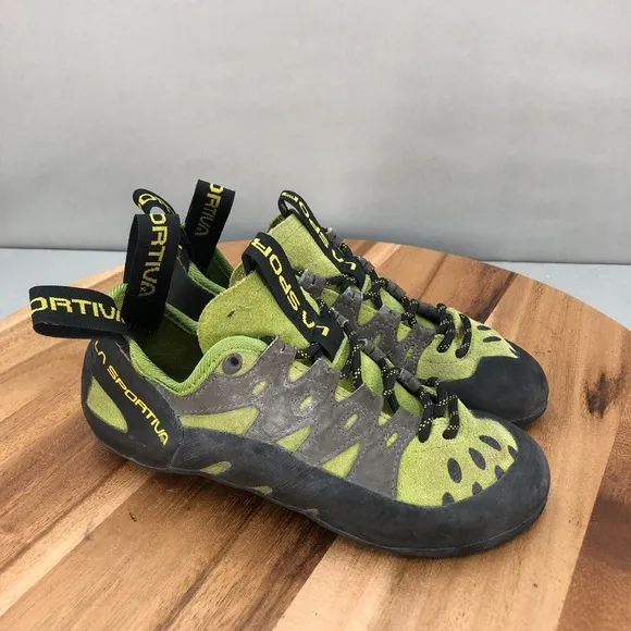 La Sportiva Tarantulace Climbing Shoes Youth Size 4.5 Leather Upper Green Black