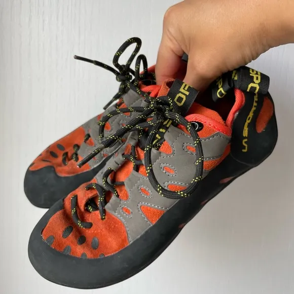 La Sportiva Tarantulace Climbing Shoes