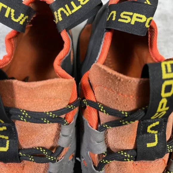 La Sportiva Tarantulace Rock Climbing Shoes - Men's Size 10 - Orange