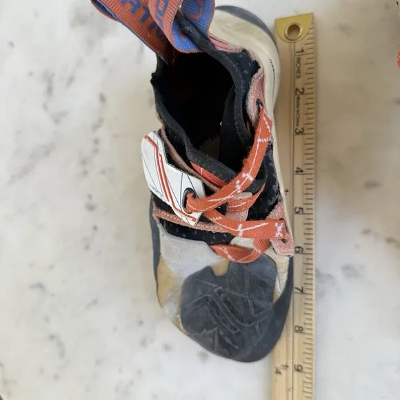 La Sportiva Womens Solution Climbing Shoes Euro 38 US 7/7.5 $199 Retail