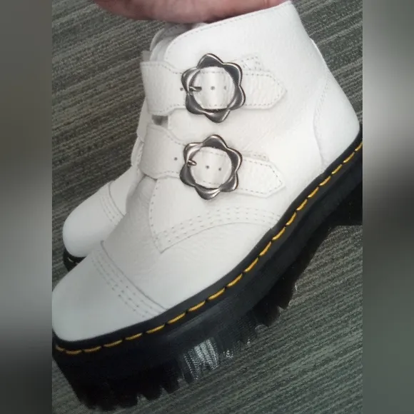 Ladies Doc Martens Airwair Shoes