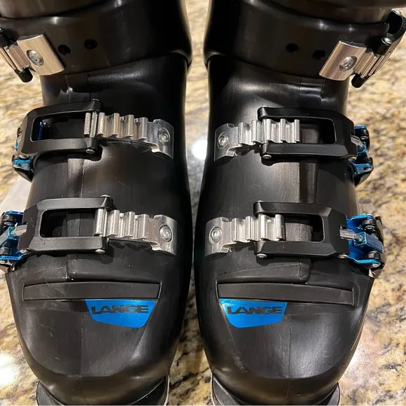 Lange Rx 110 women’s ski boots