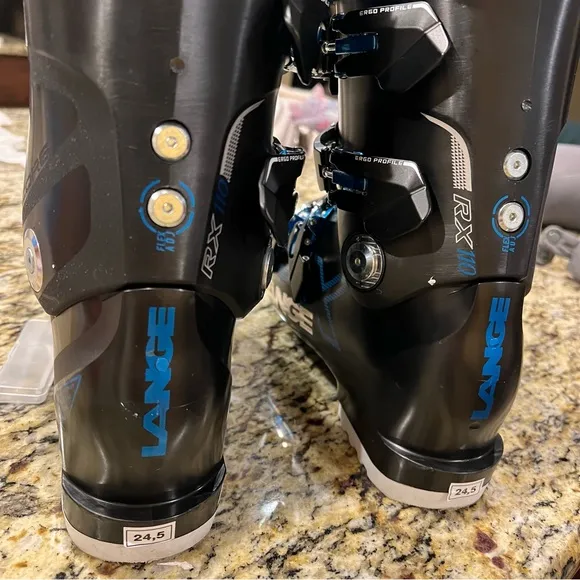 Lange Rx 110 women’s ski boots