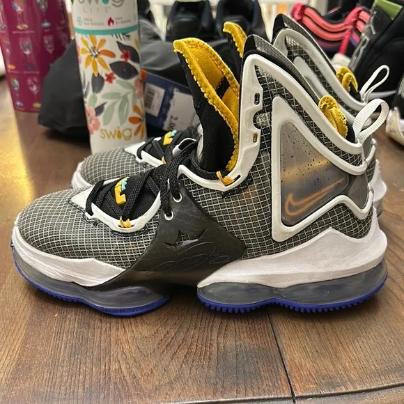 LeBron James 19 Graduate Laker colors basketball sneaker