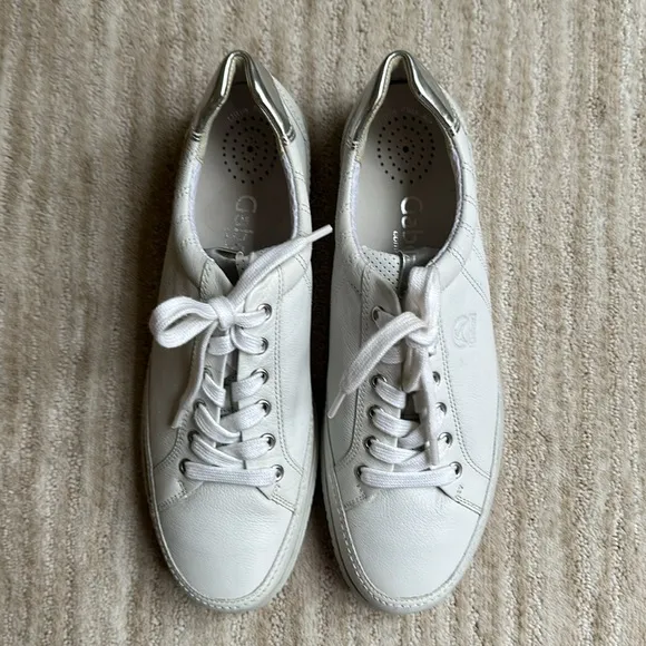 Like New Gabor Women's Derby Lace-up Sneaker Tennis Shoe White Sz US 10.5