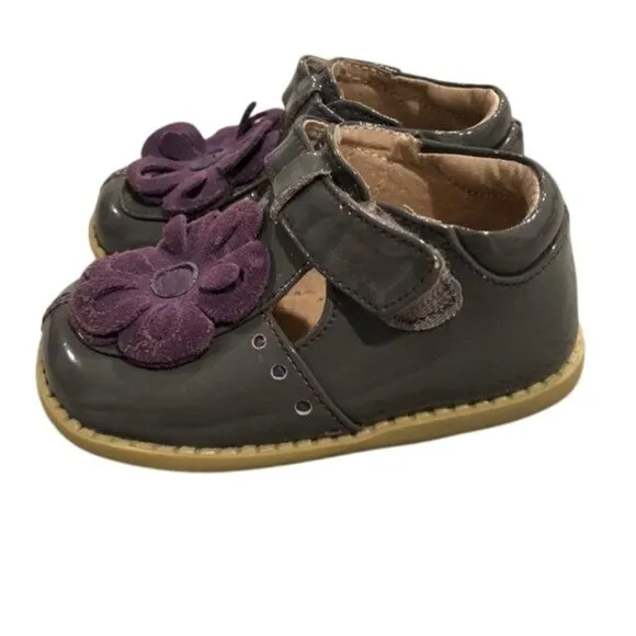 Livie &amp; Luca Sz 5 Grey Patent Leather Blossom Shoes