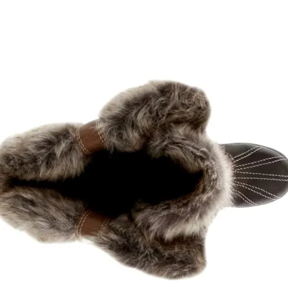 LONDON FOG Women’s Melton Duck Boots