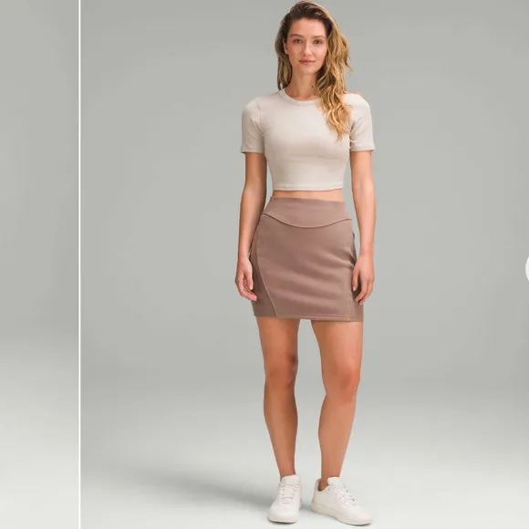 Lululemon Scuba High-Rise Mini Skirt