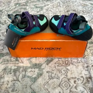 Mad Rock climbing shoes size 6