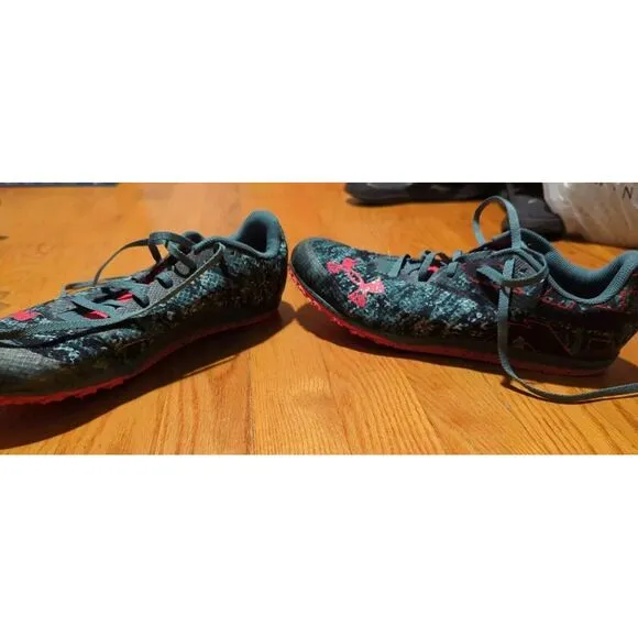 Men 10/ Women's‎ 11.5 - Under Armour Spike Low  Blue Black Pink/Salmon