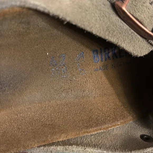 Men Tan Suede Shoes