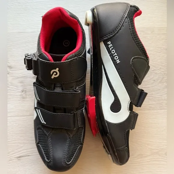 Men’s Peloton Red and Black Delta Cleats Cycling Shoes Size 41 US 8.5
