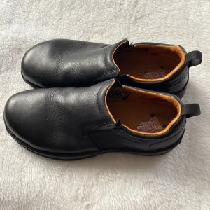 Men’s Red Wing Slip-On Safety Toe Shoes.  Size 8.5, Black