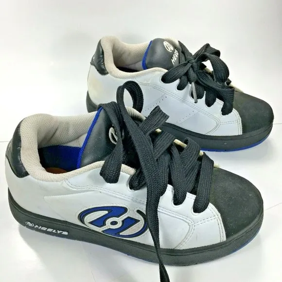 Mens Youth Heelys Hurricane Skate Shoes Size 5 Style 7224 White Black Wheels