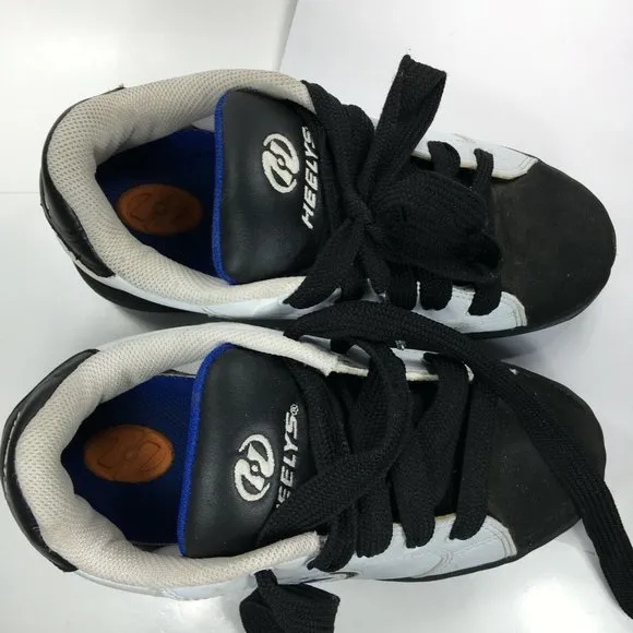 Mens Youth Heelys Hurricane Skate Shoes Size 5 Style 7224 White Black Wheels