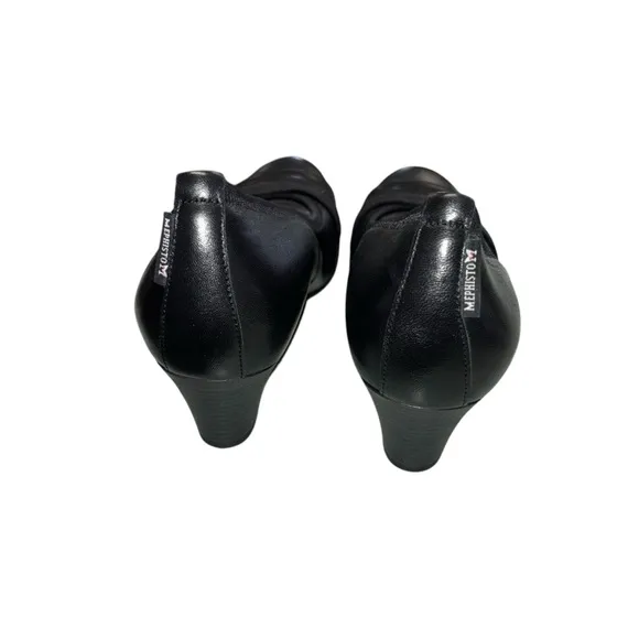 Mephisto Black Leather Heels, sz 8