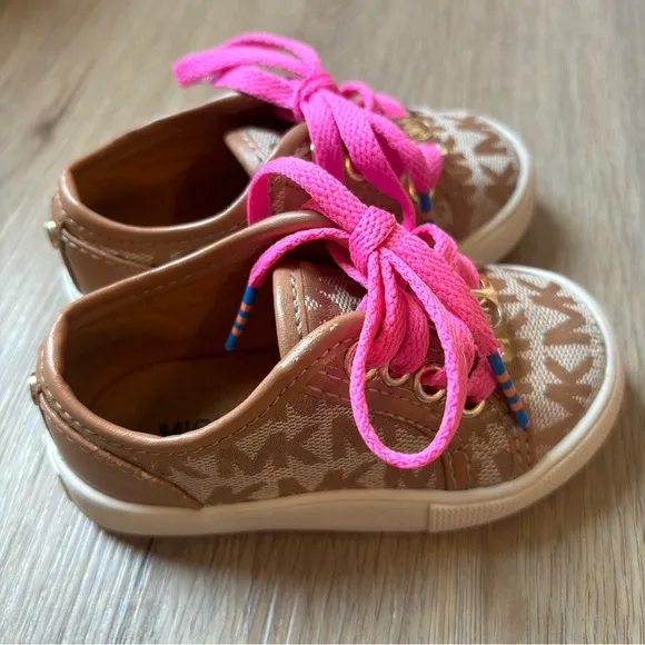 Micheal Kors Baby Girl Shoes Brown Tan Gold Pink White MK Logo Size 5