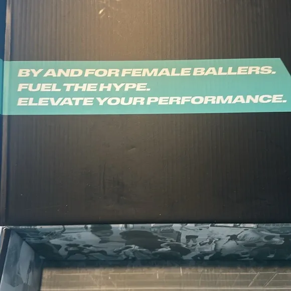 Moolah- female made basketball shoes