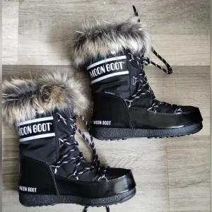 Moon Boot Black Fur-Lined Winter Boots