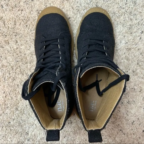 NAE NOAH RECYCLED PET HIGH-TOP VEGAN SNEAKER BOOTS size 44 (US11)