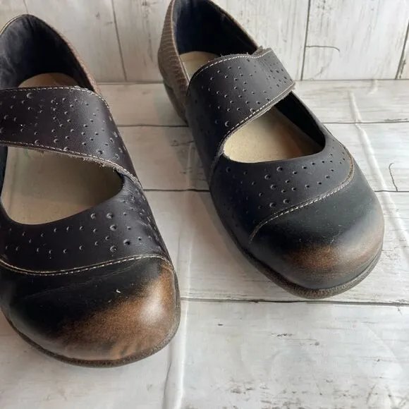 Naot Aroha Mary Jane Brown Size 41/10
