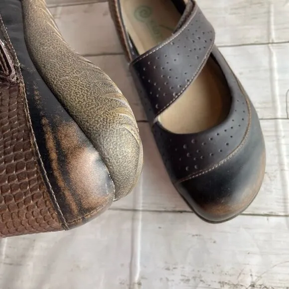 Naot Aroha Mary Jane Brown Size 41/10