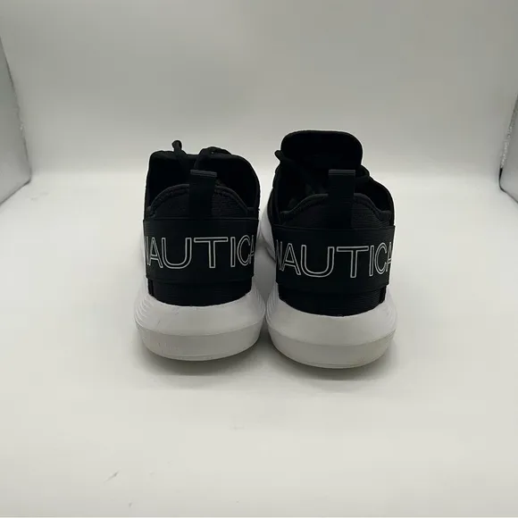 Nautica Athletic Lace Up Sneakers Lightweight &amp; Fashionable Walking Shoes Sz 10