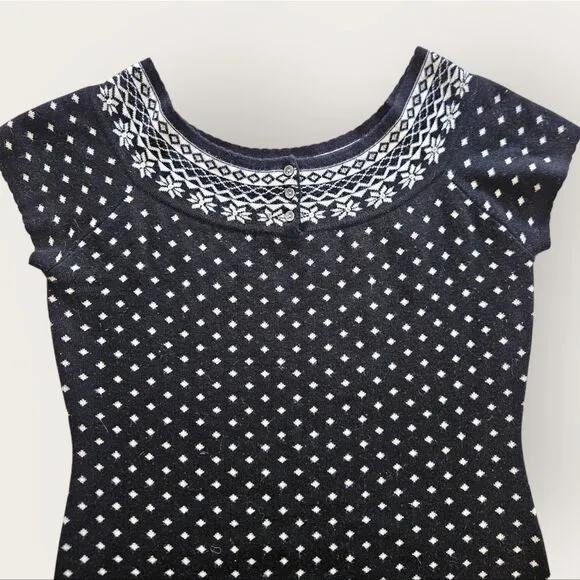 Neve Fair Isle 100% Wool Short Sleeve Boat Neck Snowflake Design Sweater Dress L