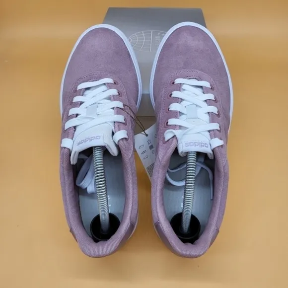 New Adidas Vulcraid3R Women's Skate Boarding Shoes Size 10